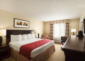 Country Inn & Suites by Radisson, Tulsa, OK 3