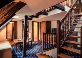 LH Hotel Gold 5