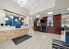 Comfort Inn & Suites Plainville-Foxboro 3