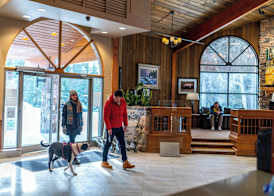 Lake Louise Inn 5