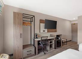 Comfort Inn 4
