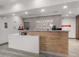 Hampton Inn Seguin 2
