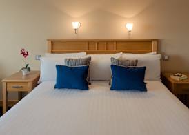 Rochestown Lodge Hotel 3