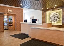 Fairfield Inn & Suites by Marriott Milwaukee North 2