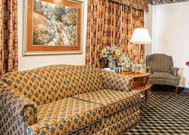 Howard Johnson by Wyndham Montpelier 4