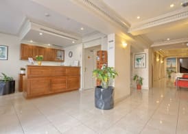121 Paris Hotel 2