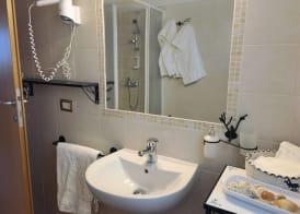 La Corte degli Ulivi - Albergo Rurale 5