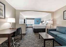Best Western Plus Lake Worth Inn & Suites 4