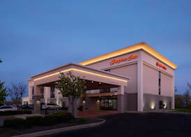 Hampton Inn Shelbyville 2