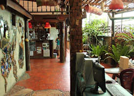 Shanti Lodge Bangkok 2