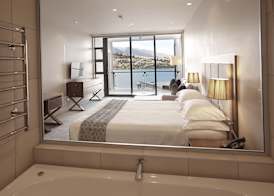 The Rees Hotel & Luxury Apartments 5