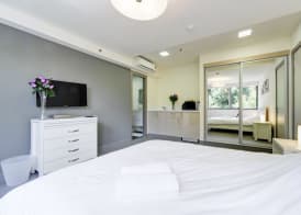 Dizengoff Inn Apartments 3