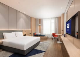 Holiday inn Express Dongguan Shatian by IHG 2