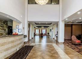 Comfort Inn & Suites Lawrence - University Area 2