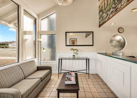 Scottish Fairway Inn 3