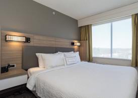 SpringHill Suites by Marriott Charlotte / Concord Mills Speedway 3