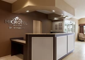Microtel Inn & Suites Pleasanton 4