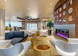Cambria Hotel Milwaukee Downtown 2