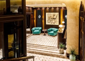 Cronton Design Hotel 3