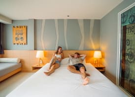 Mad Monkey Phuket 5