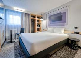Ibis Orly Chevilly Tram 7 4