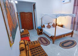 Tuna Nungwi Beach Bungalow 3