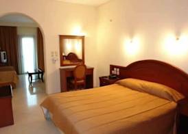 Europa Beach Hotel 3