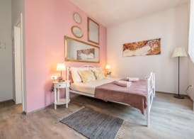 Old City Studios 2 - Adults only 2