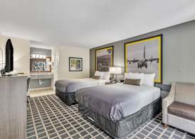 Super 8 by Wyndham Morganton 5