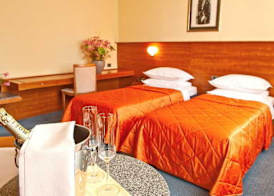 Park, Hotel & Entertainment 4
