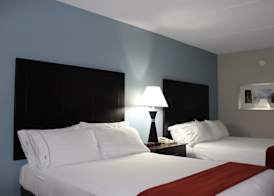 Holiday Inn Express FORSYTH by IHG 3