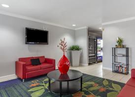 Quality Inn Fayetteville near Fort Bragg 2