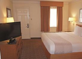 Red Roof Inn San Antonio - South Park 4