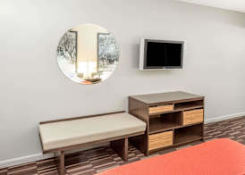 Super 8 by Wyndham Adel 5