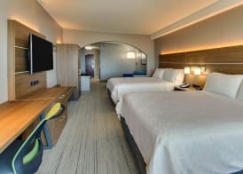 Holiday Inn Express & Suites COLUMBUS - FT BENNING MAINGATE by IHG 4