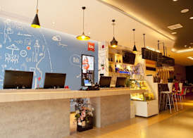 ibis Tianjin Railway Station Hotel 2