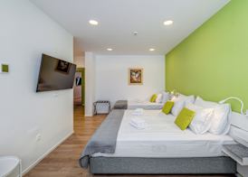 Pomak Luxury Rooms 4