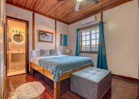 Lula's Bed & Breakfast 4