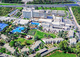 Radisson Blu Hotel & Resort, Al Ain 2