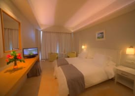 Elea Beach Hotel 4
