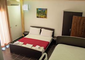River Hotel 3
