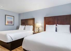 Red Lion Inn & Suites Des Moines 5