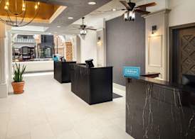 Embassy Suites by Hilton Orlando North 5