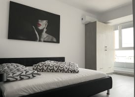 Beautiful Penthouse Lakeview W18 3