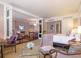 The Sukosol Hotel 3