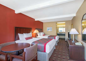 Ramada Limited Cockeysville 4
