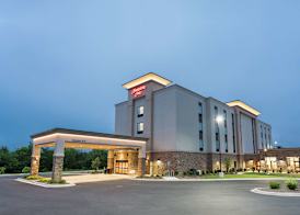 Hampton Inn Cumberland 5