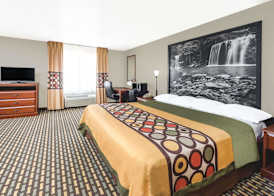 Super 8 by Wyndham Bolivar 3