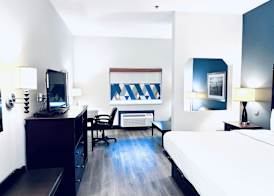 Baymont by Wyndham Ardmore I-35 5