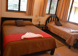 Hotel Jaguar Inn Tikal 4
